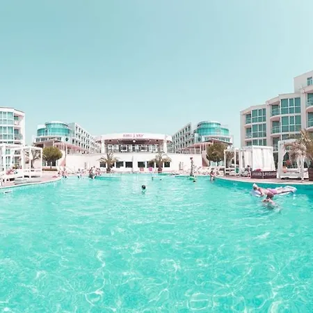 דירה Atlantis Getaway